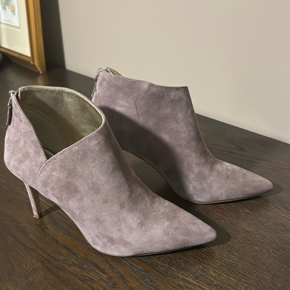 Enzo Angiolini Booties Excellent Condition 9/10 - Taupe/Grey